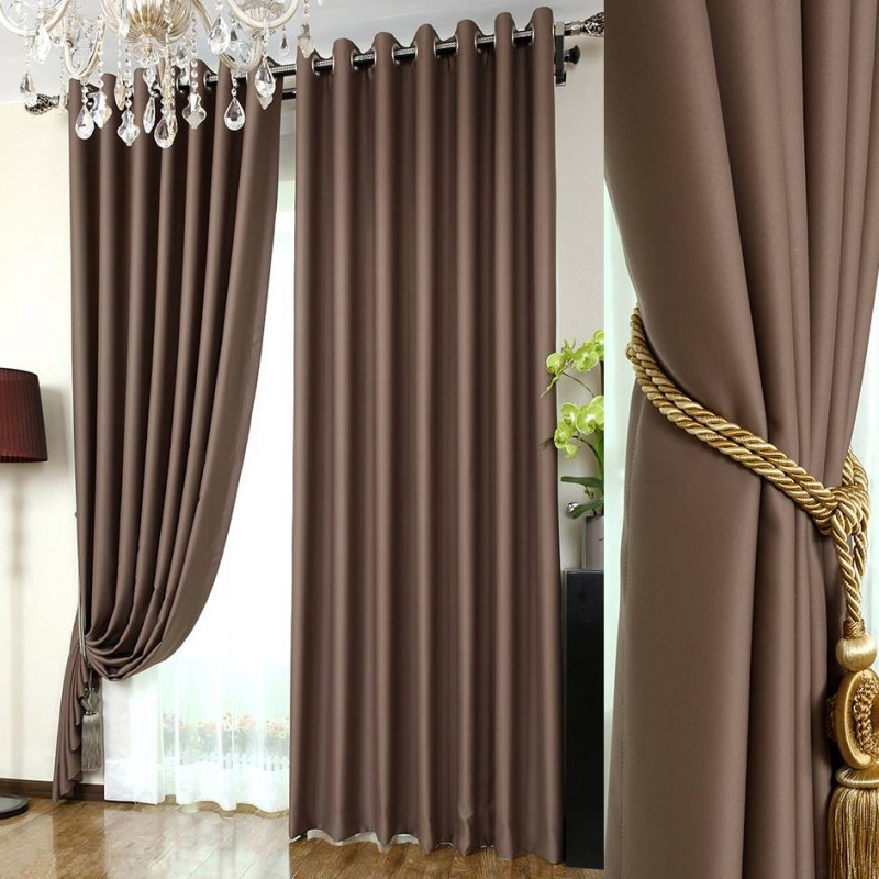 rèm cửa vải nhung sang trọng