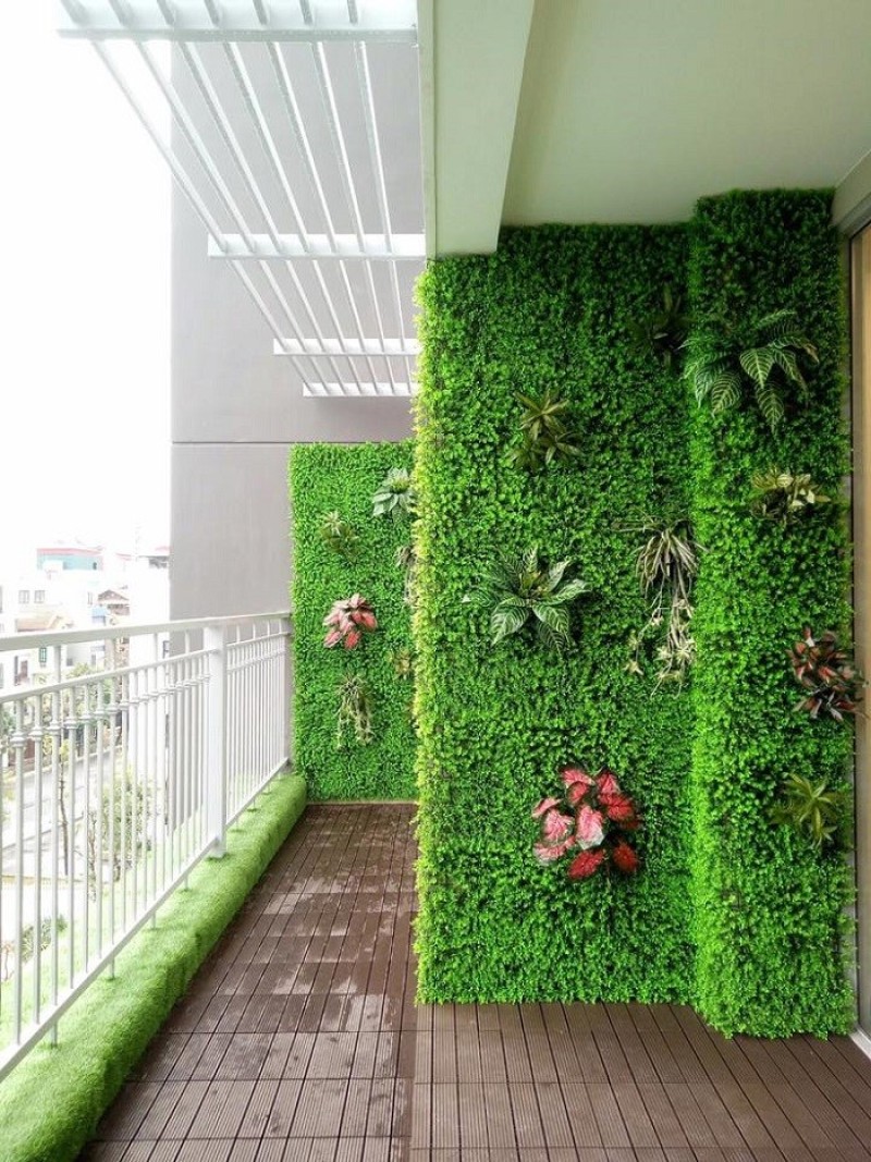 Cách lựa chọn thảm cỏ trang trí văn phòng phù hợp và lưu ý khi sử dụng